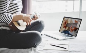 Choosing the Right Online Music Teacher